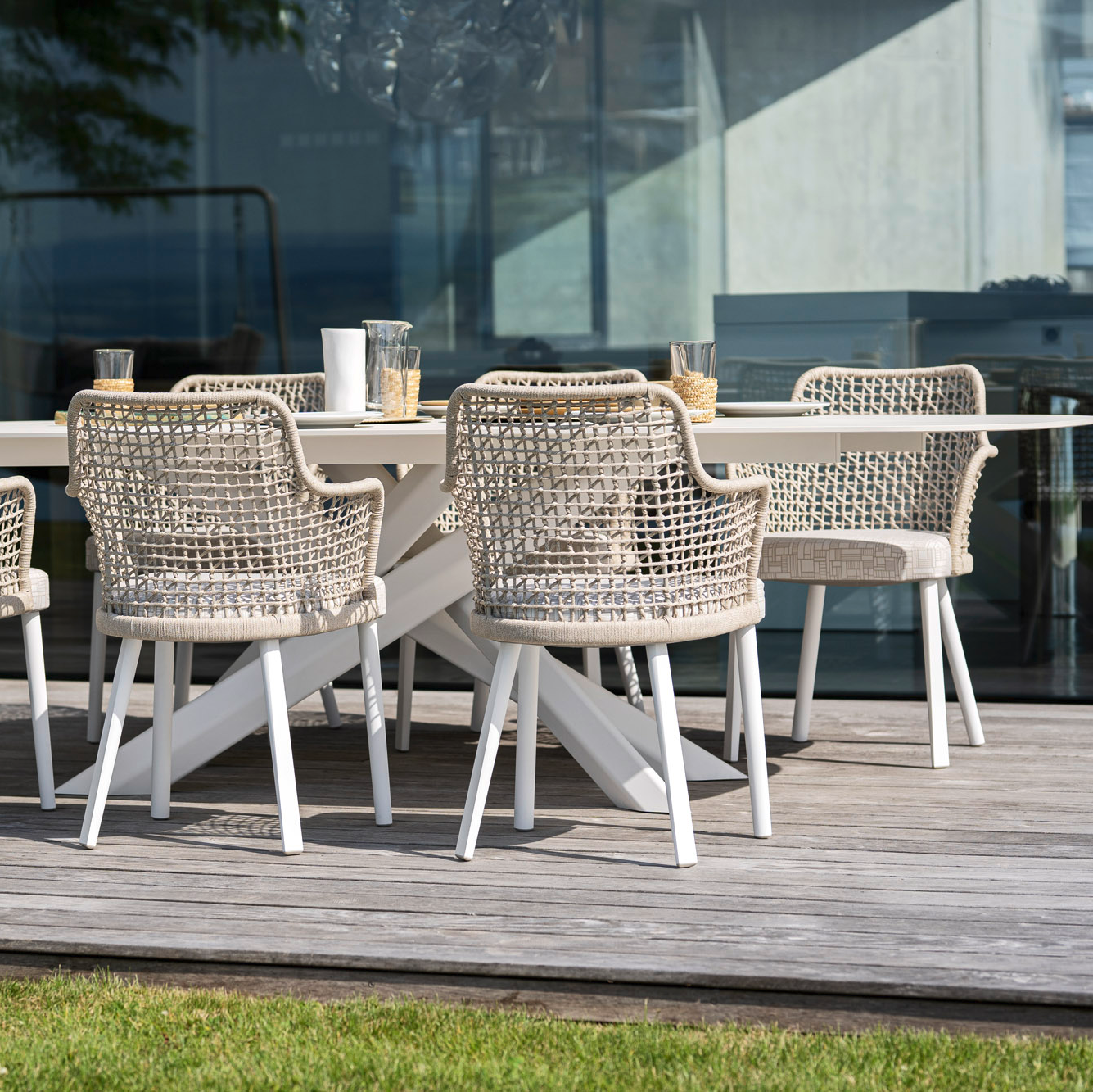 Outdoor Dining Chairs