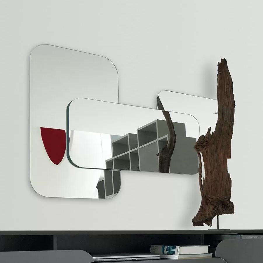 Domino Mirror