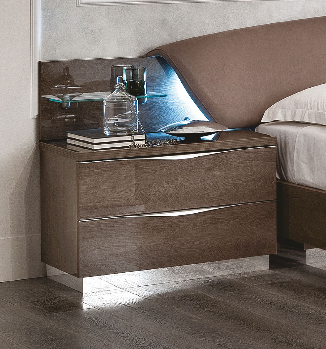 platinum-drop-bed1.jpg