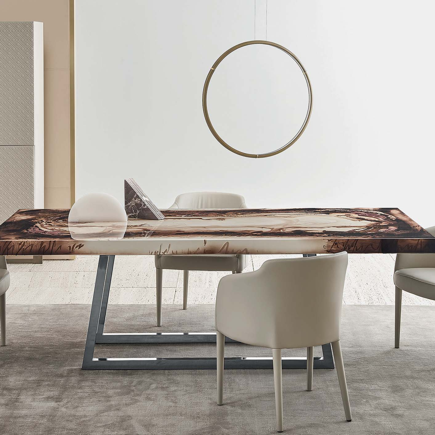 Decoro Dining Table