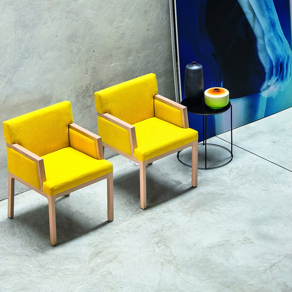 flux-1507-poltroncine-2.jpg