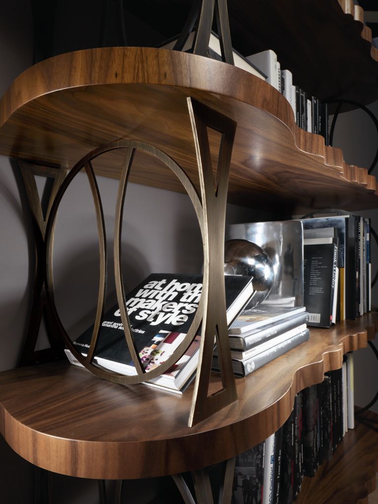 mistral_shelves_6.jpg