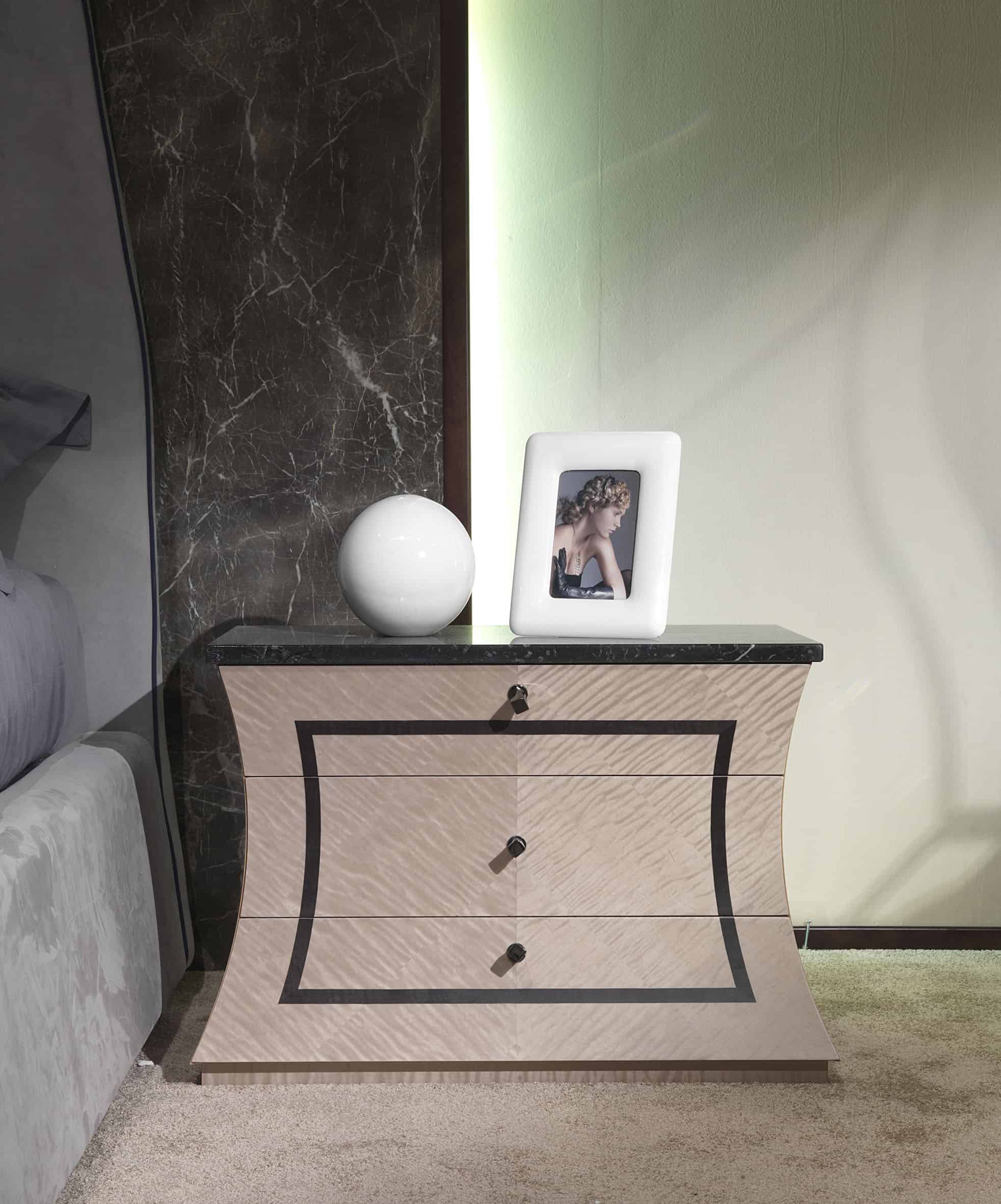 CD30B-Cartesio-light-bedside-table-marble-top-comodino-2.jpg