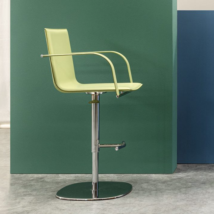 Sgabello-galena-airnova-arredamento-design-leather-furnishing-03-r01qwj8ljgnxb492uxaxxgeehxi3n0r46au1socq86.jpg