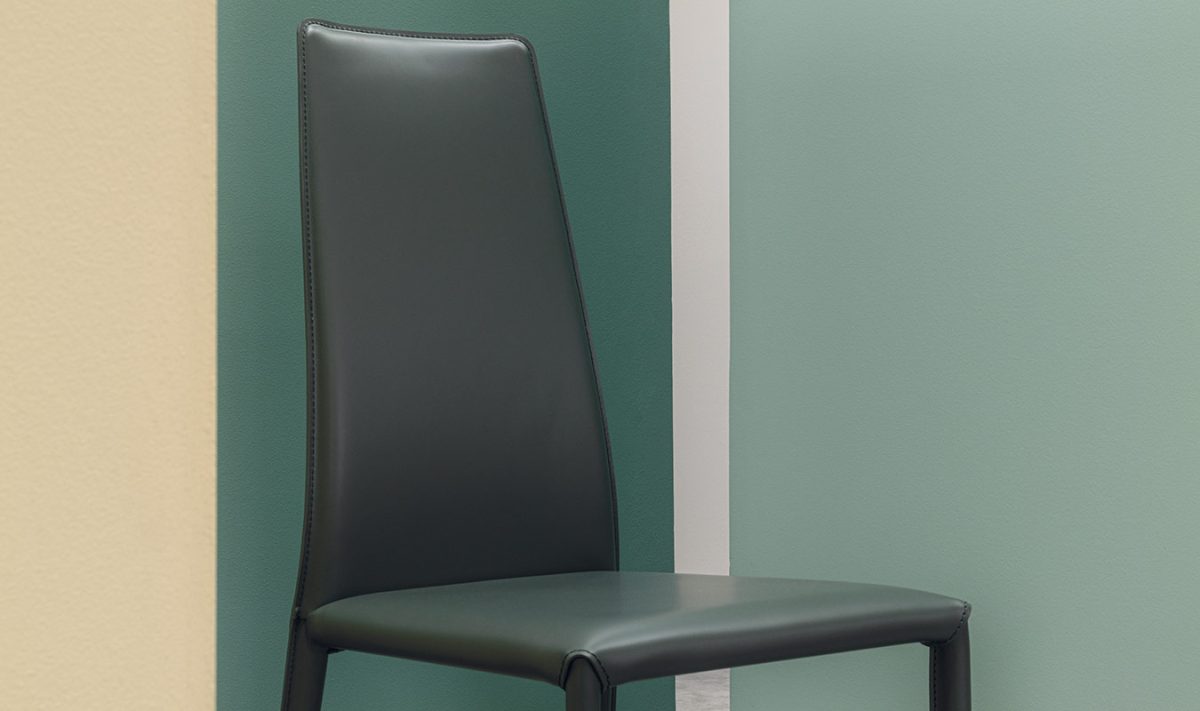 Sedia-monica-airnova-arredamento-design-leather-furnishing-02-qzzwu3ce86r9o52kabwk75ahxijdmpi6u3wki0w4p2.jpg