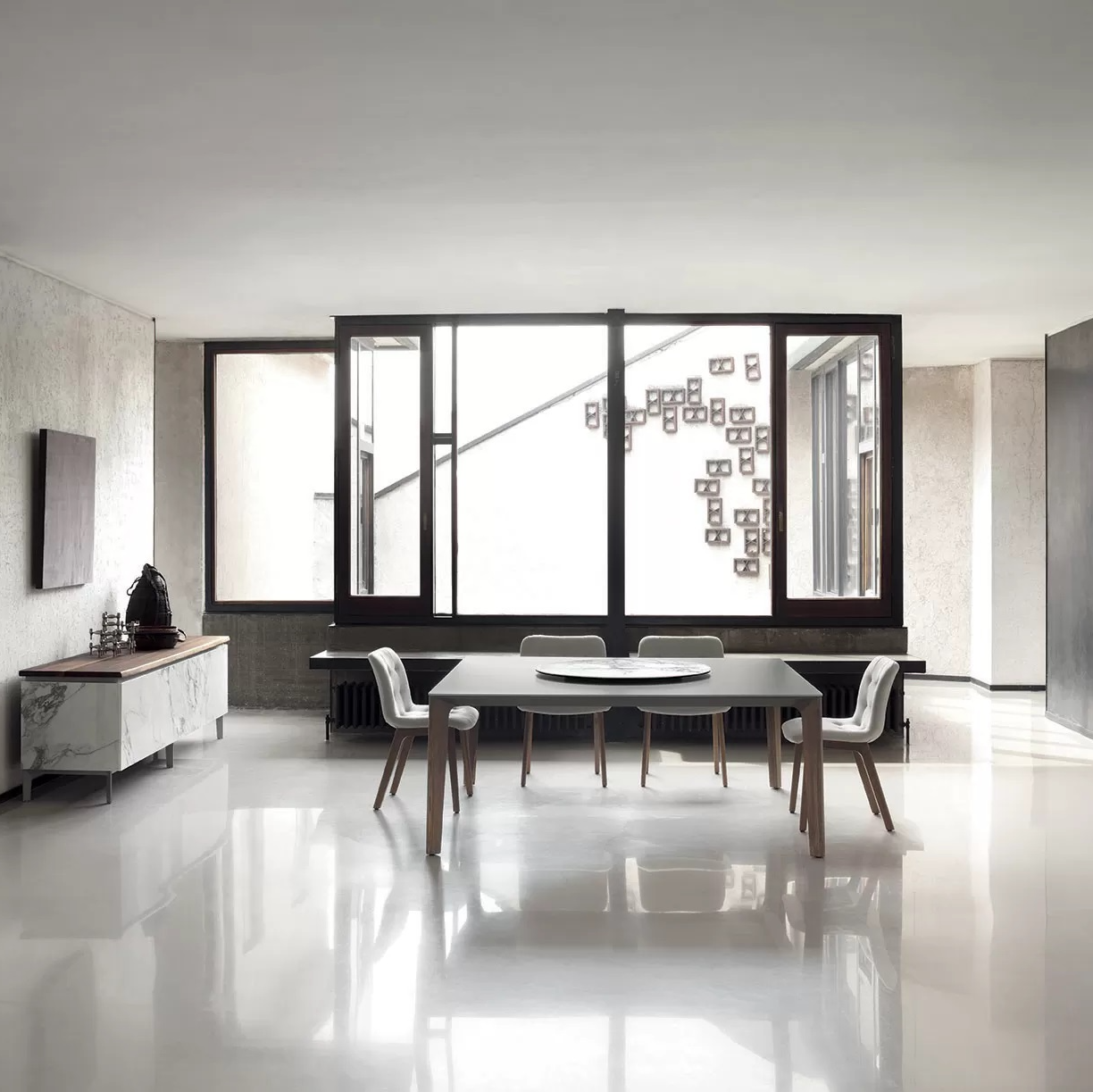 Versus Squared Dining Table