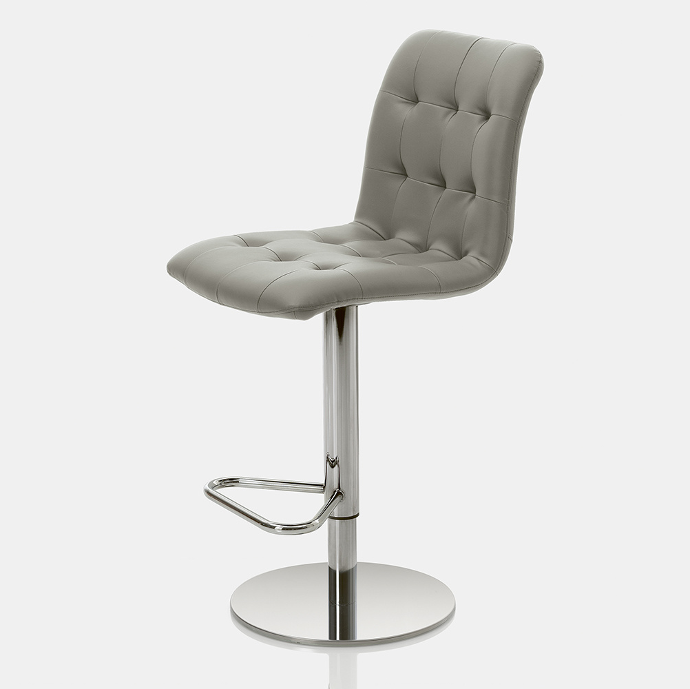 kuga-adjustable-barstool-06.jpg