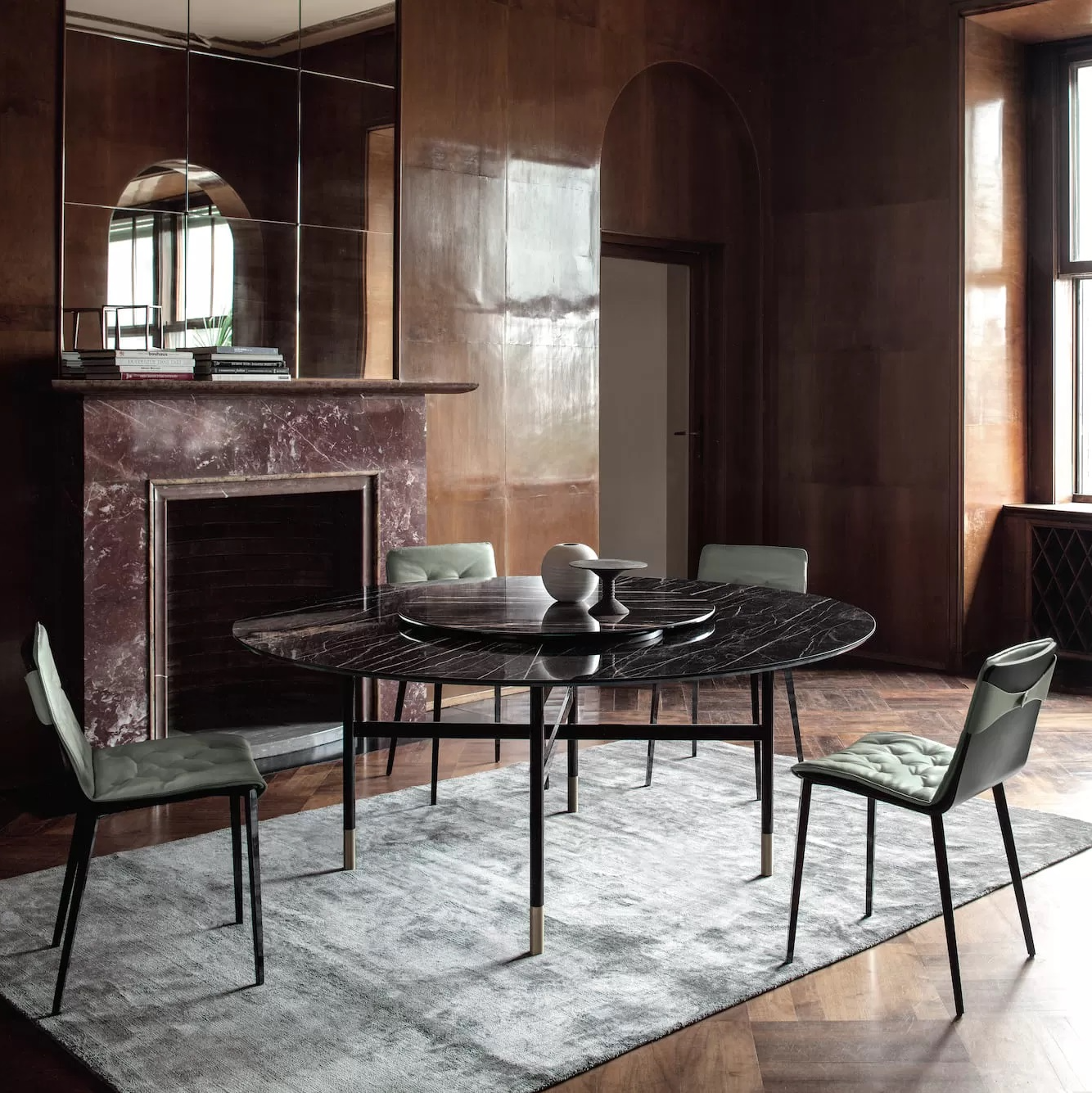 GLAMOUR_52-30M327_M325_CM005_LAZYSUSAN_07_93CM005_KATE_40-87M327_L090_PR06.jpg