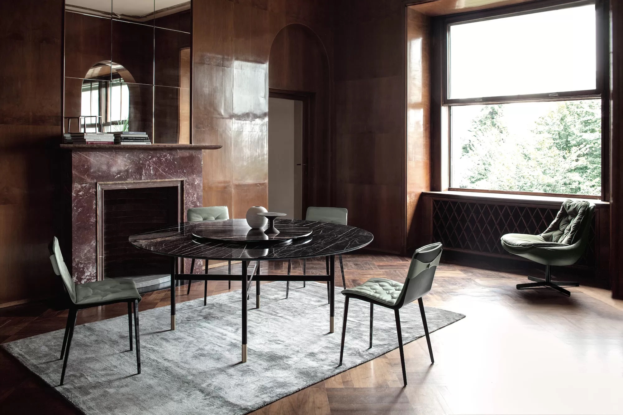 GLAMOUR_52-30M327_M325_CM005_LAZYSUSAN_07_93CM005_KATE_40-87M327_L090_PR06.jpg