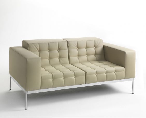 classmade_sofa_3.jpg