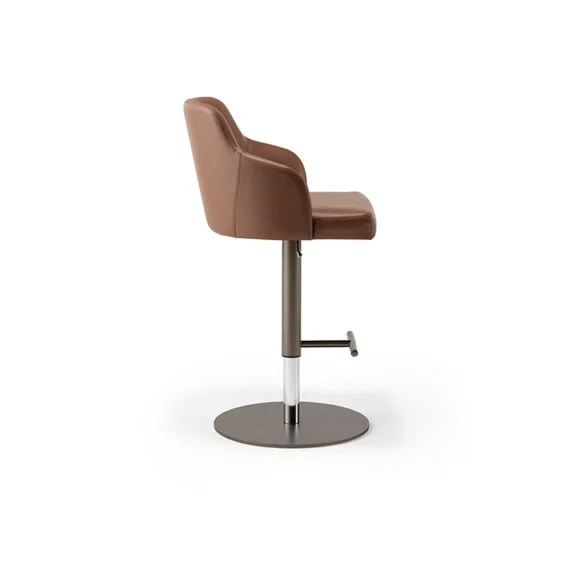 stool2.jpg