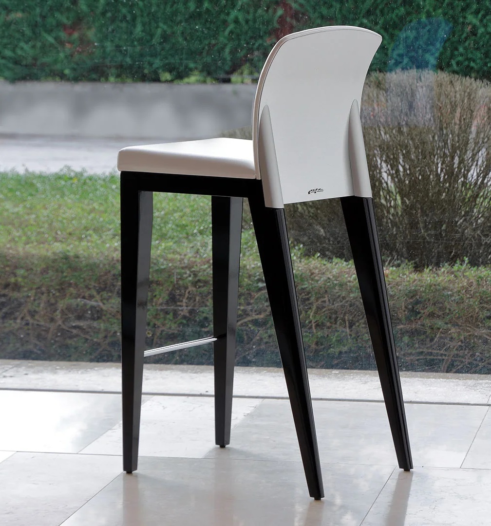 sit bar1.jpg