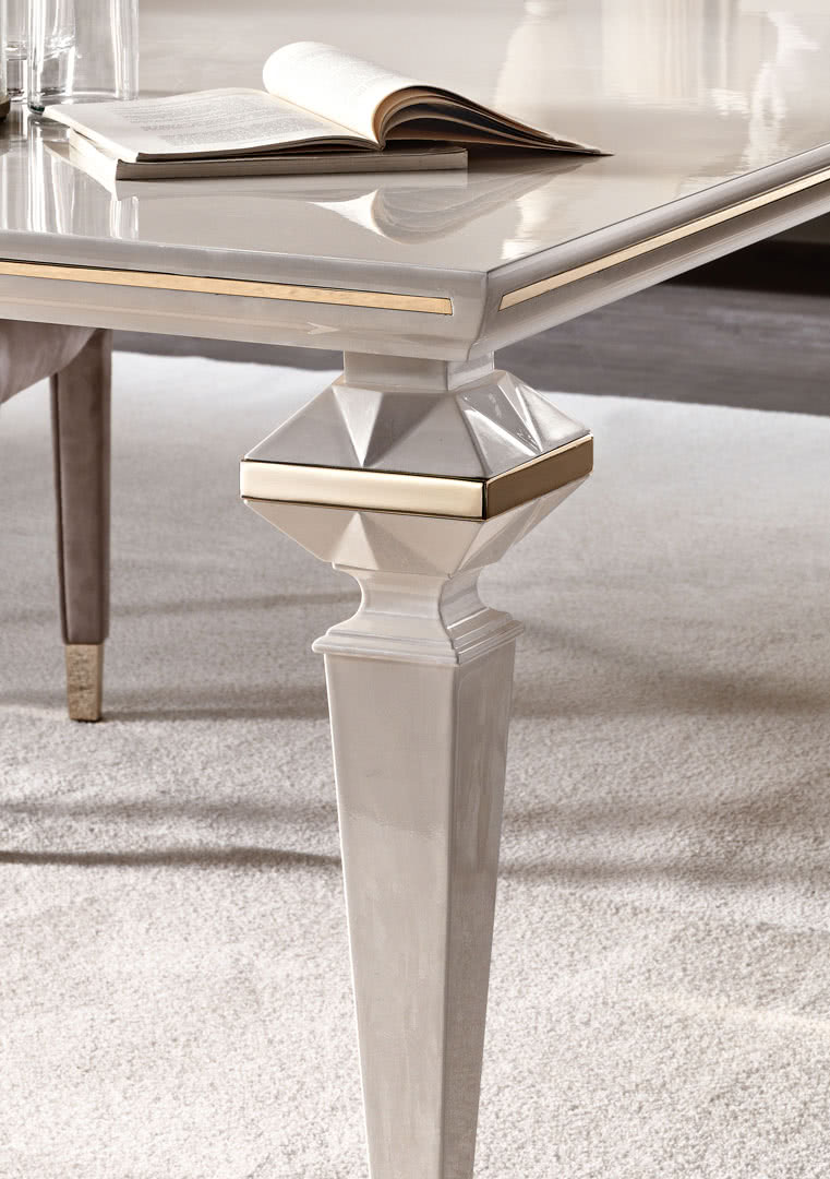 2280_diamante-table-detail.jpg