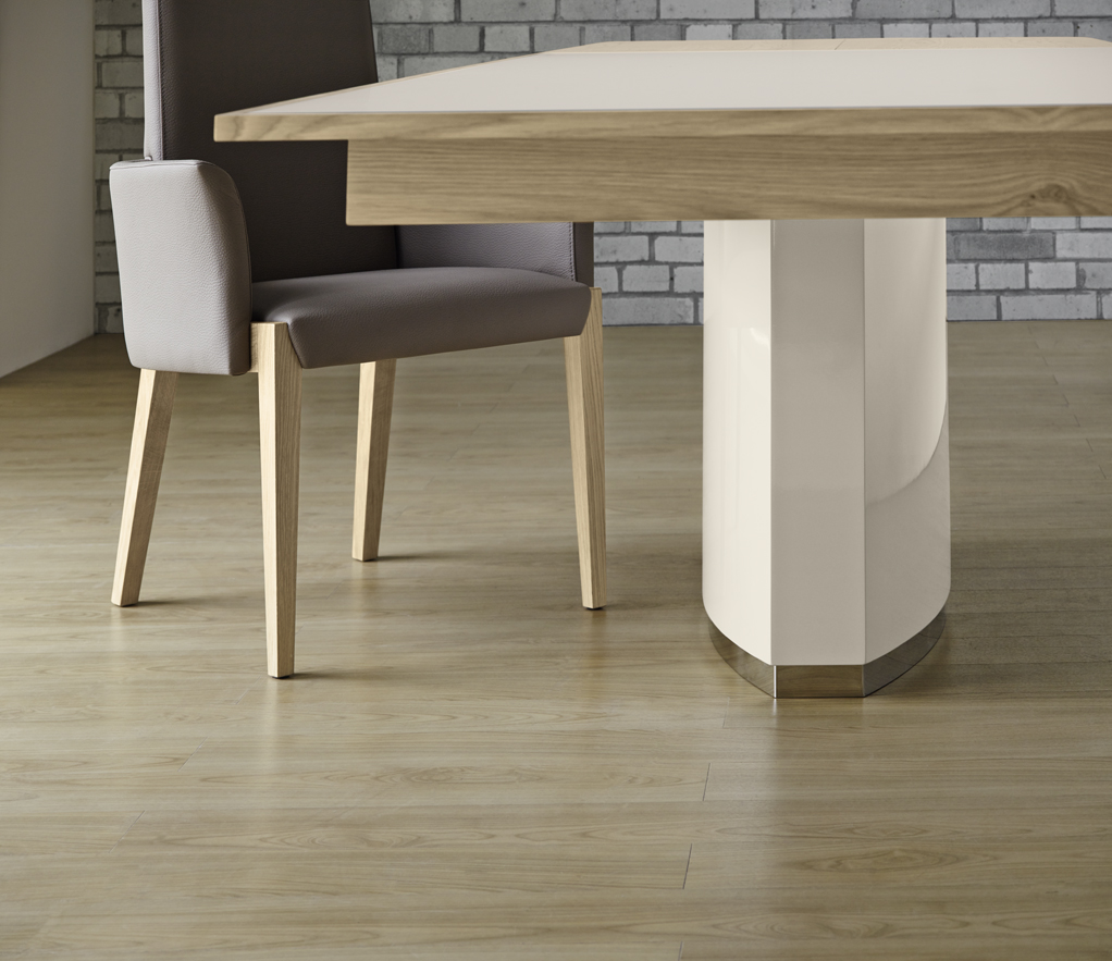 aleal_valen-3009_table_slidin-8037_chair_2.jpg