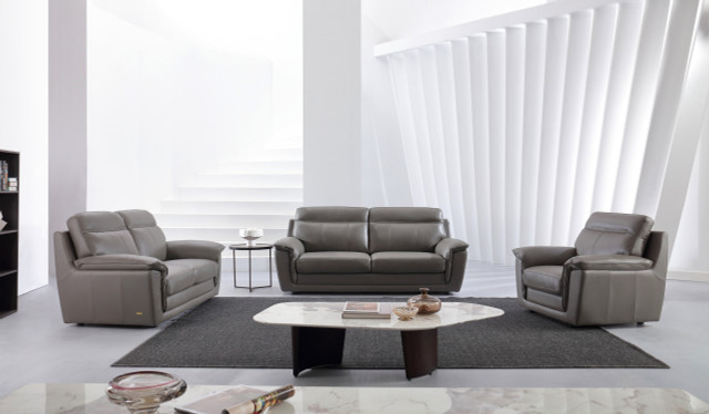 Beverly Hills Furniture S210 Sofa - Thumbnail 2