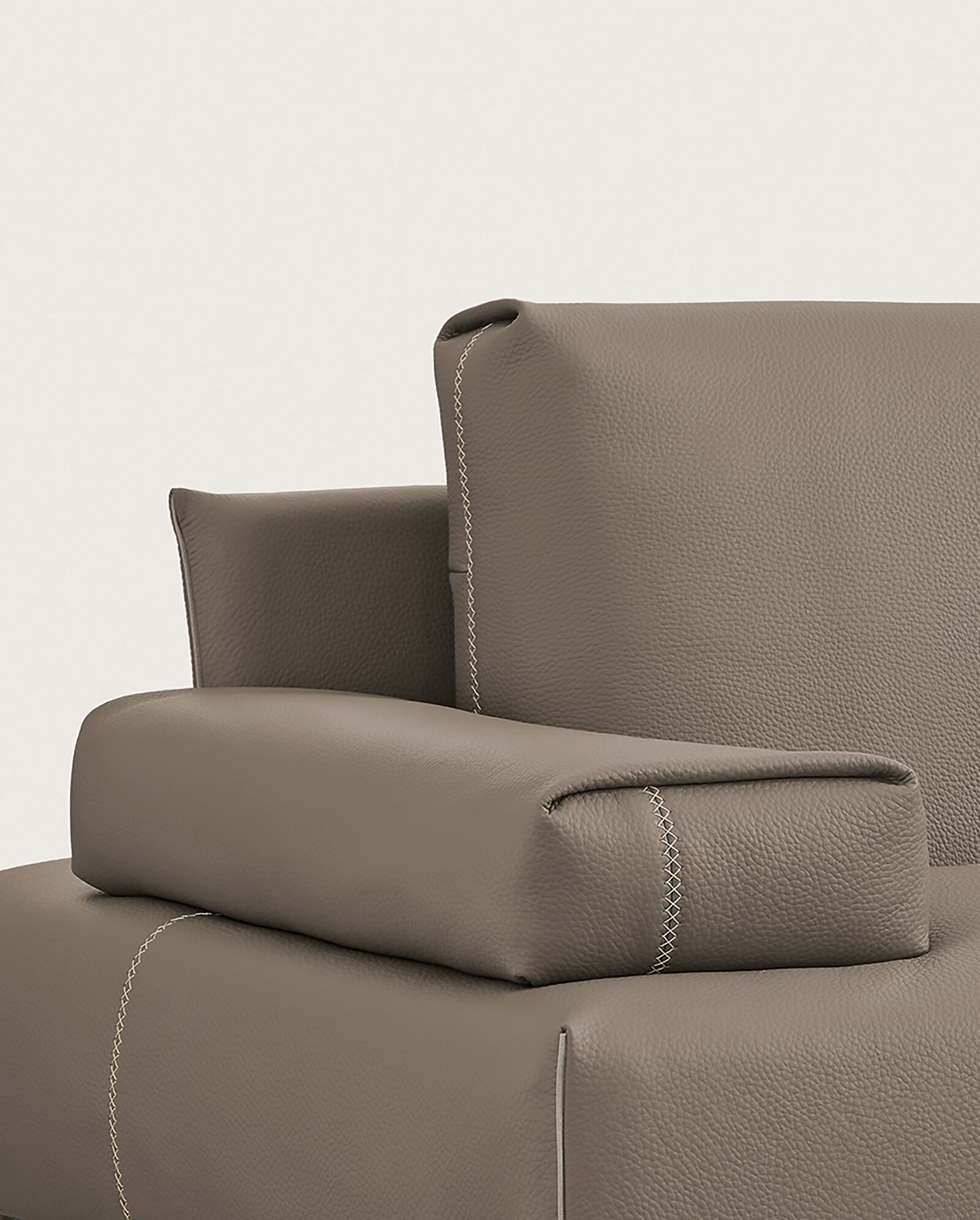 Saks Sofa by Gamma Arredamenti