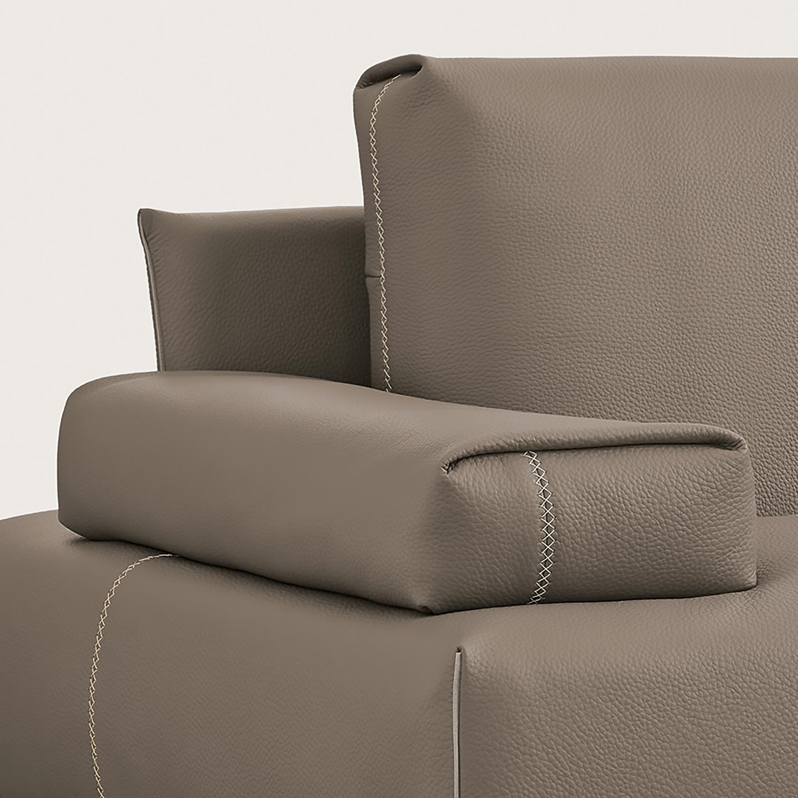 Saks Sofa by Gamma Arredamenti