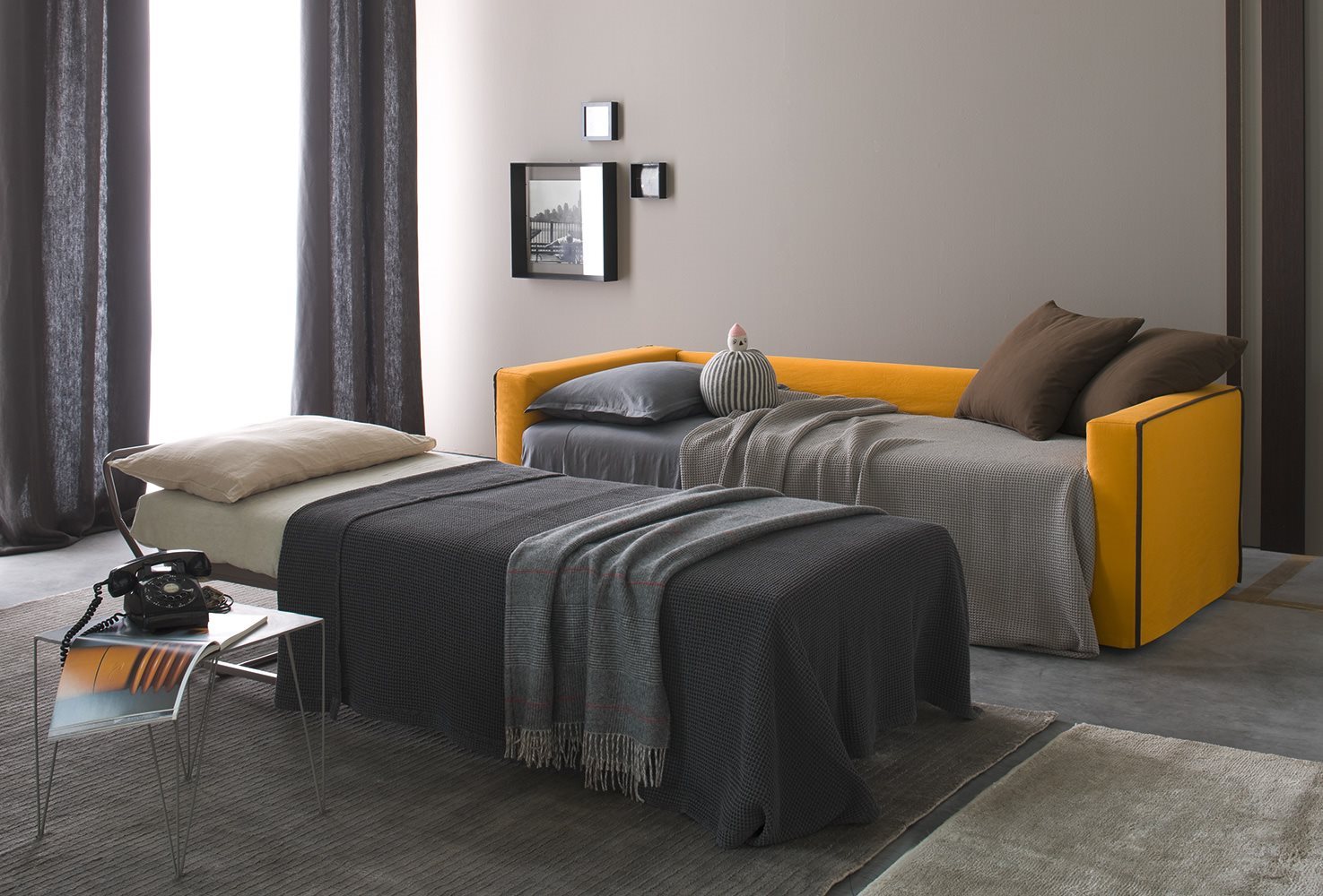 argo sofa2.jpg
