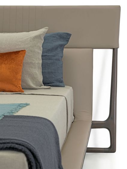 vine-bed-1.jpg