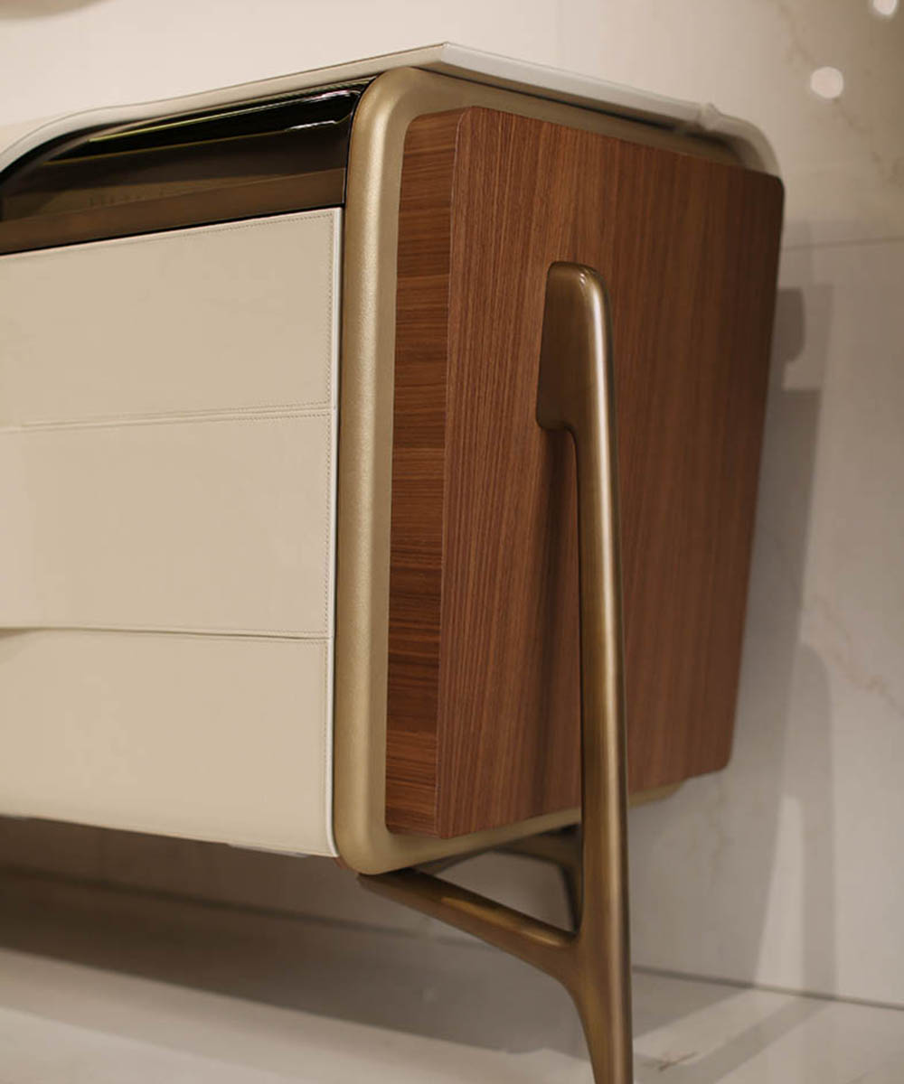 melting-light-credenza-new01.jpg