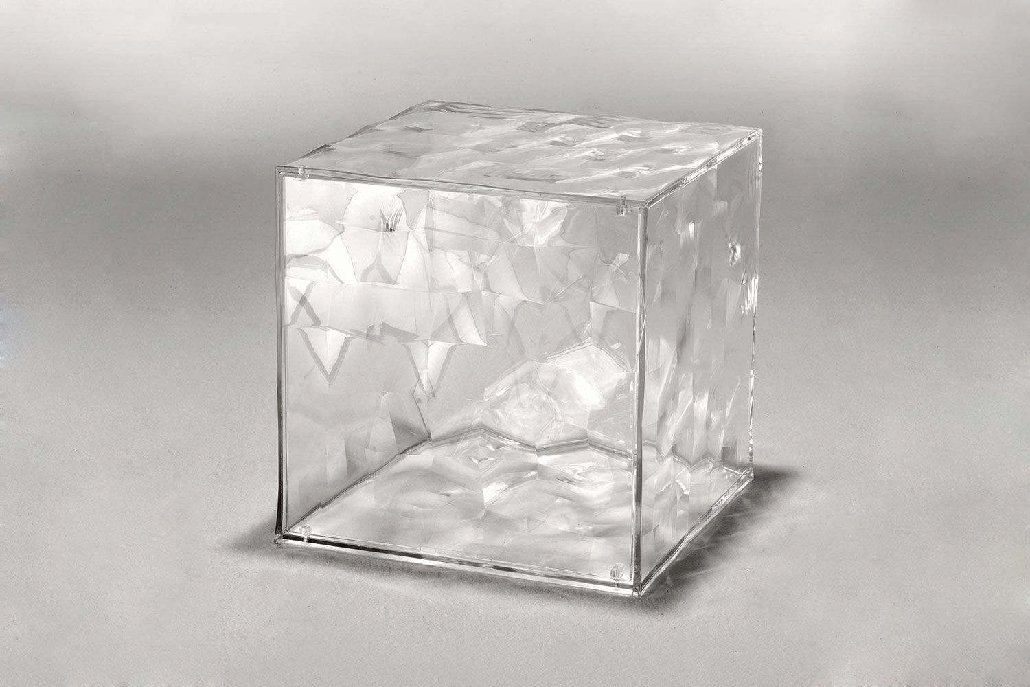 Optic Storage by Kartell