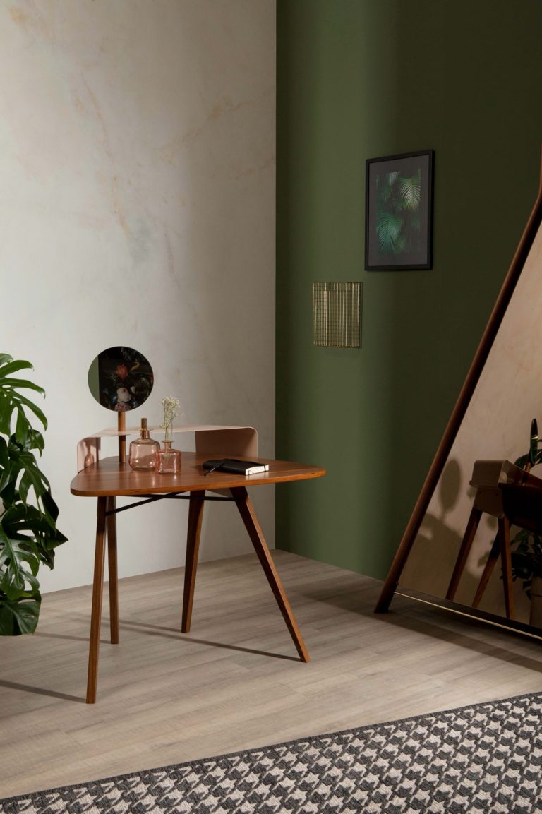nip1.jpg
