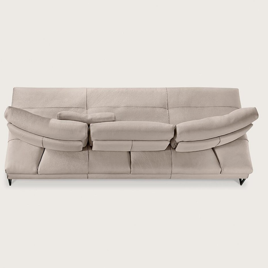 Gamma_Sofa_Sunset_Gallery - 02.be4e3d70.jpg