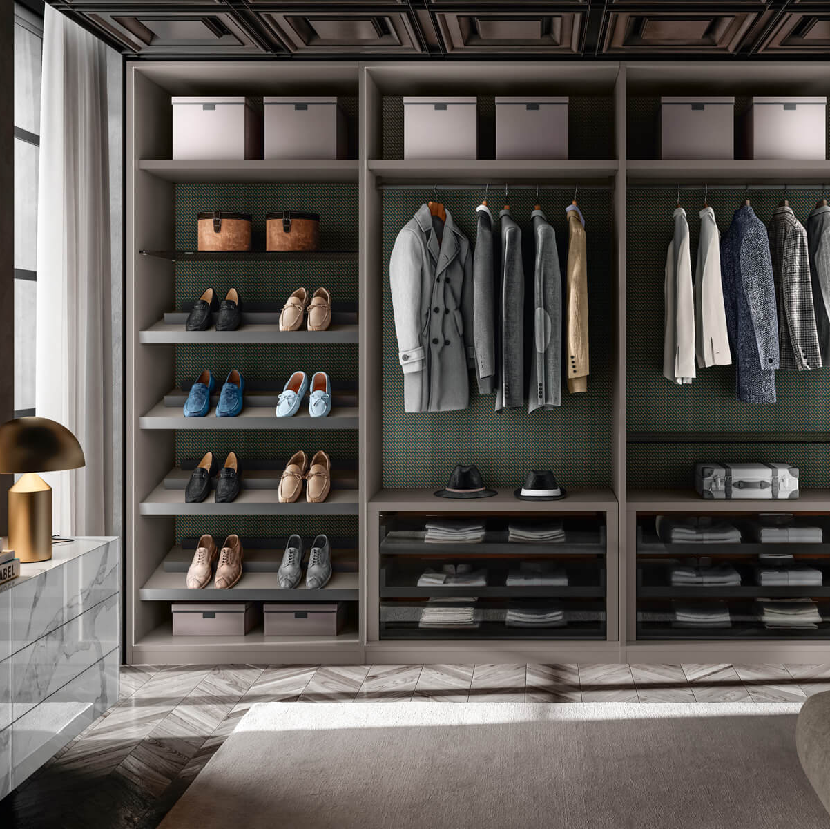 Outfit Walk-In-Closet 3