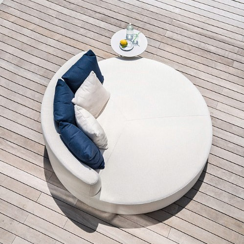Belt Daybed