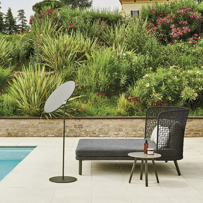 Emma with High Backrest Daybed