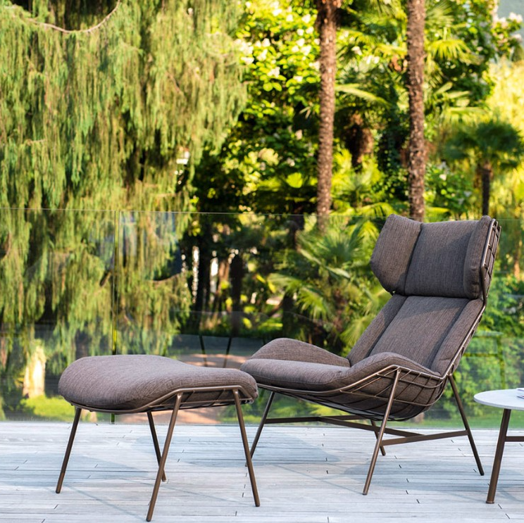 Summer Set Lounge Chair