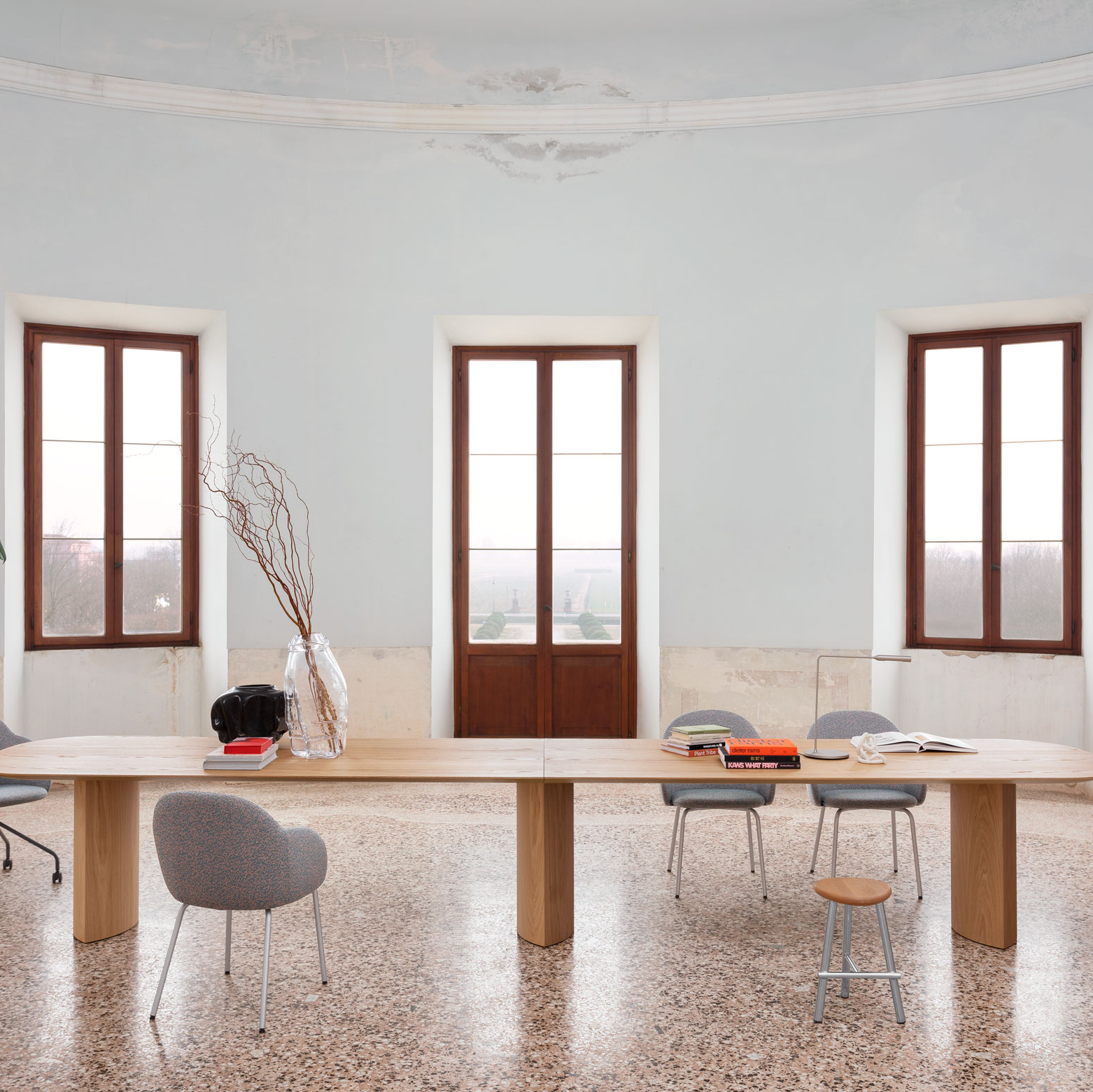 Plauto Maxxxi Table