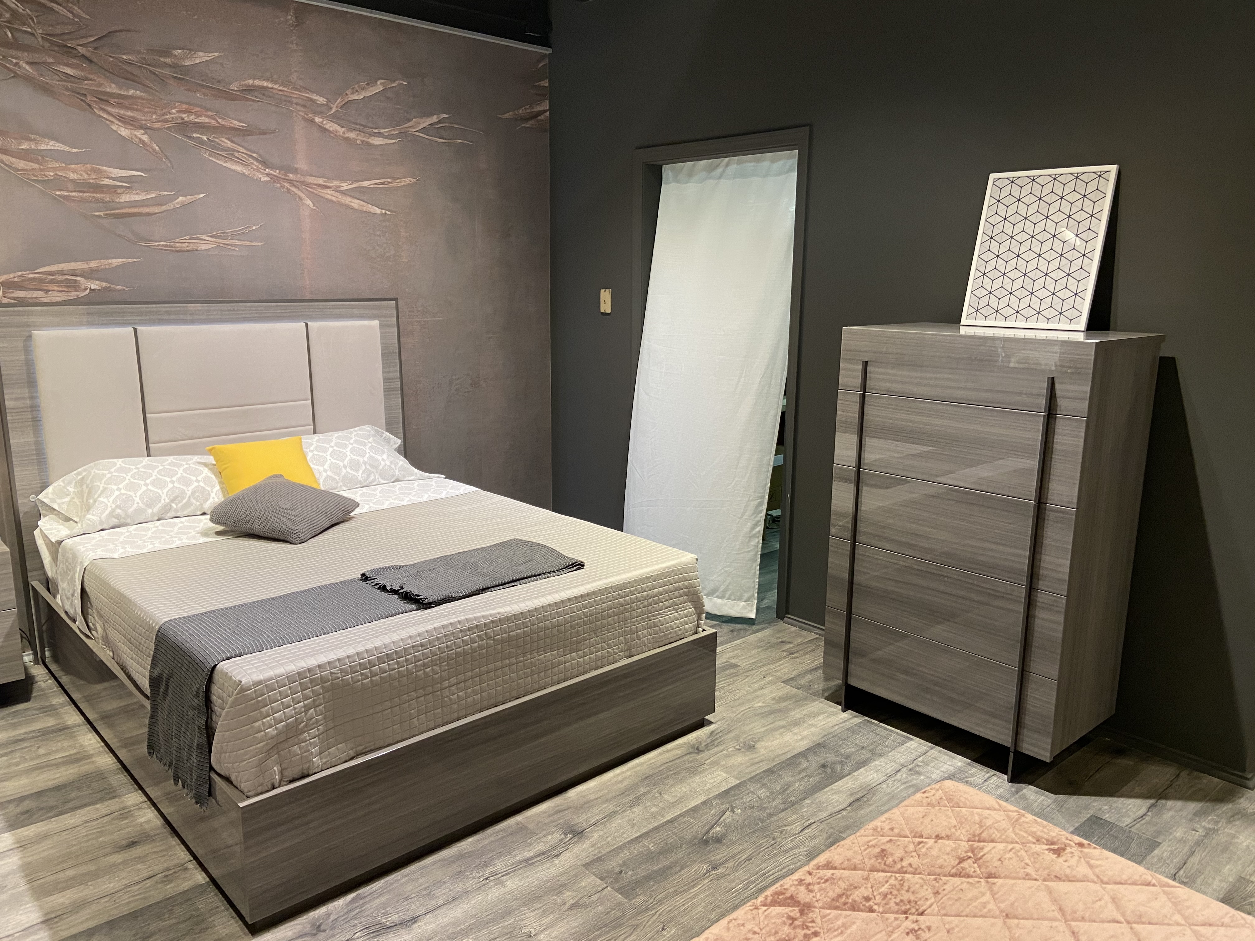 Blade Bedroom Lifestyle Image_2.jpg