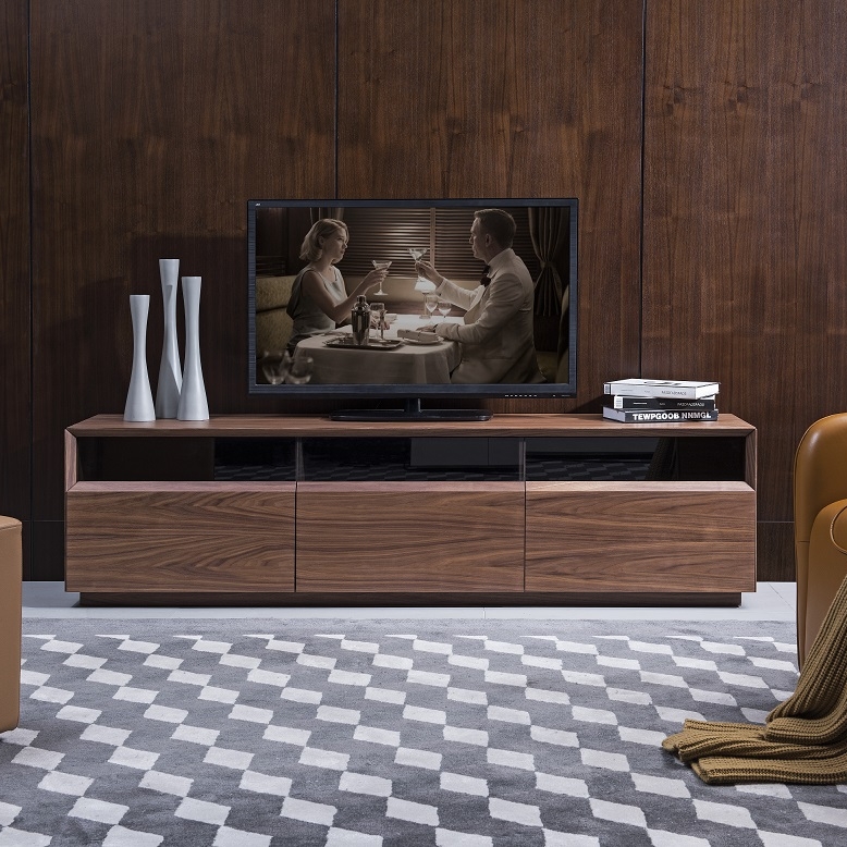 Lisa Tv Room Setting 4.jpg