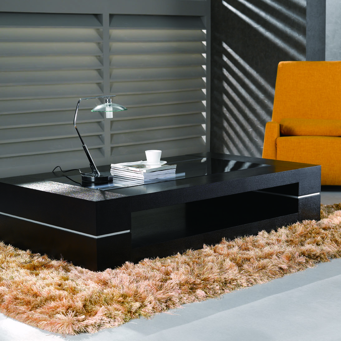 Modern Coffee Table 682.jpg
