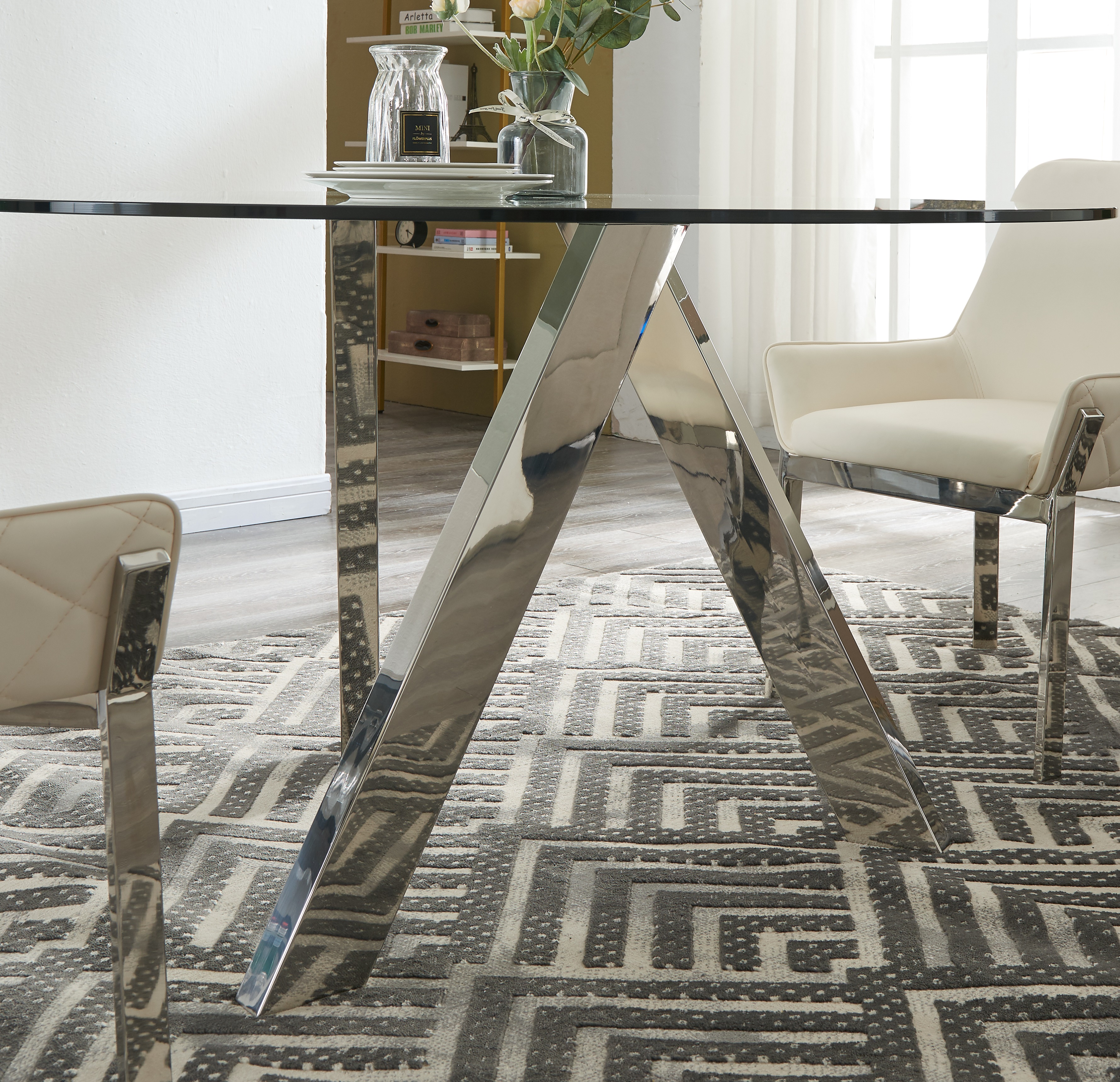 Tower Round Dining Table_4.jpg