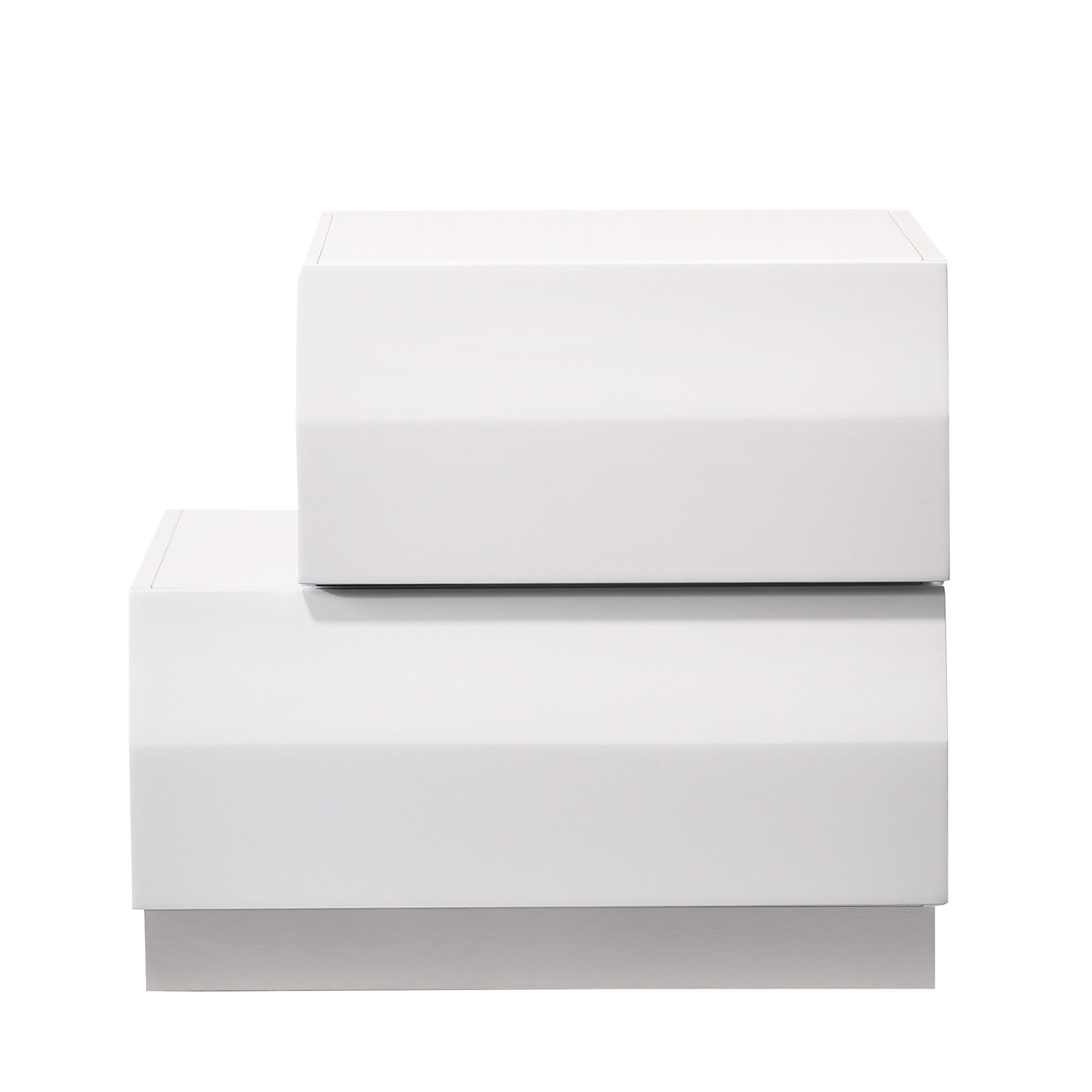 Milan White NS Left Front HQ.jpg