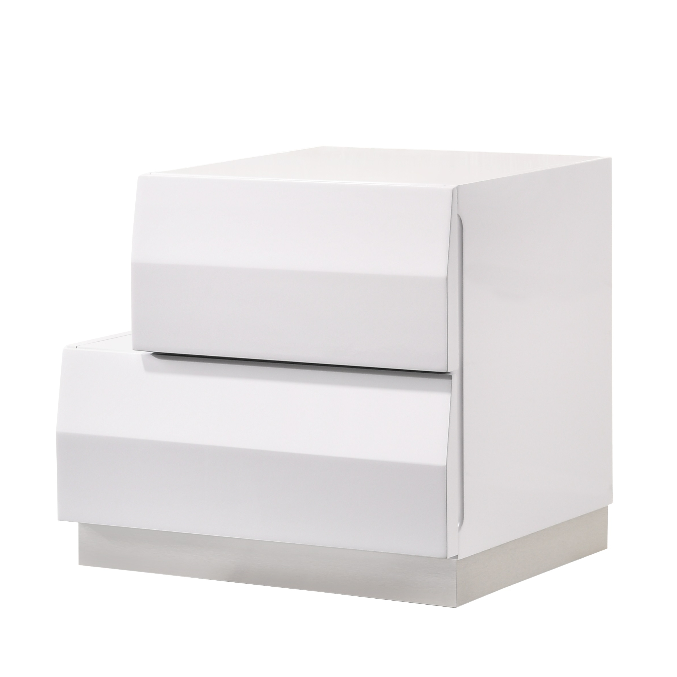 Milan White NS Left HQ.jpg