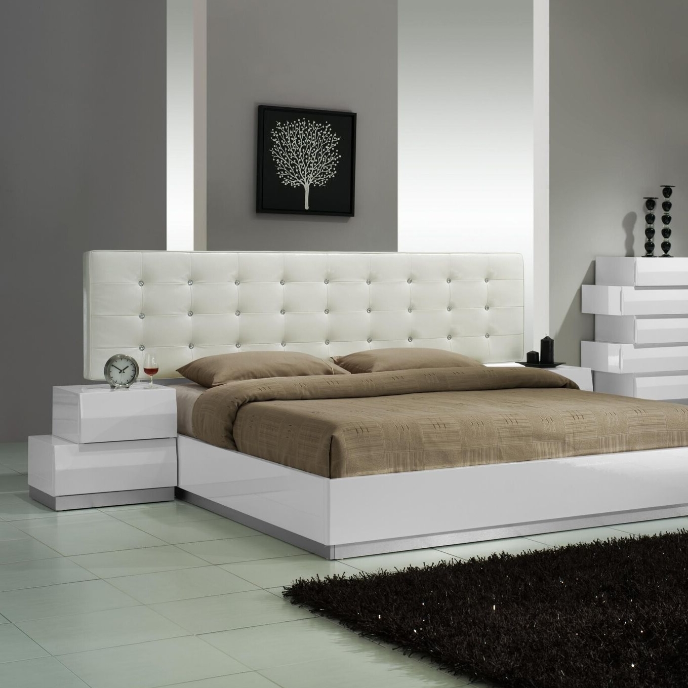MILAN WHITE NS LEFT.jpg