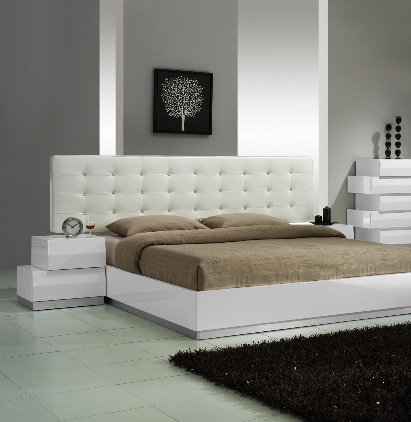 MILAN WHITE NS LEFT.jpg