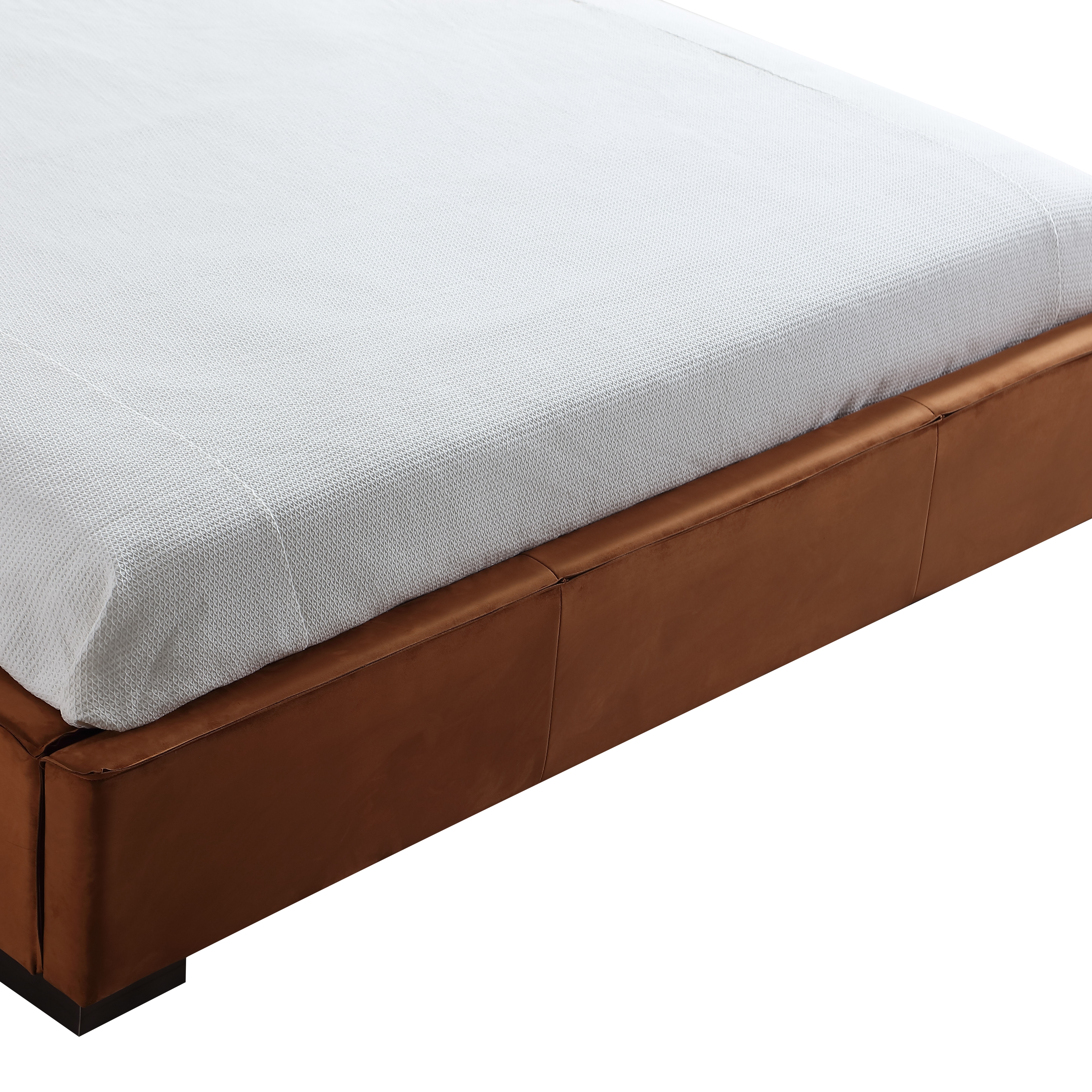 Serene Chestnut Bed_6.jpg