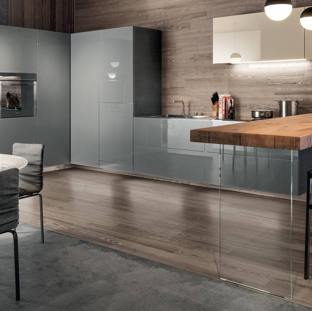 grigio-glass-floating-modular-kitchen-or-36e8-glass-kitchen-or-lago.jpg