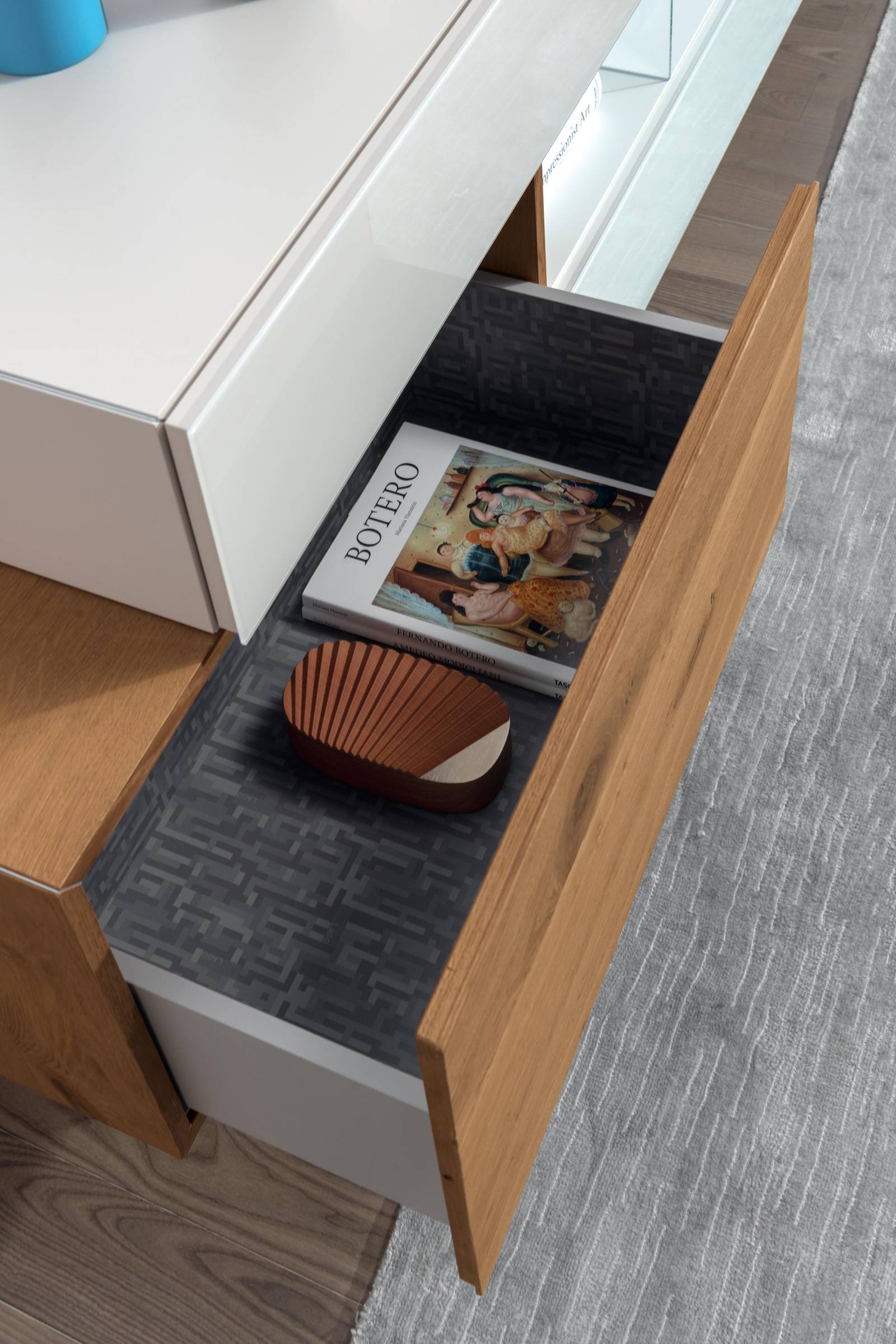 living-room-tv-unit-drawer-opening-detail-or-36e8-tv-unit-or-lago.jpg