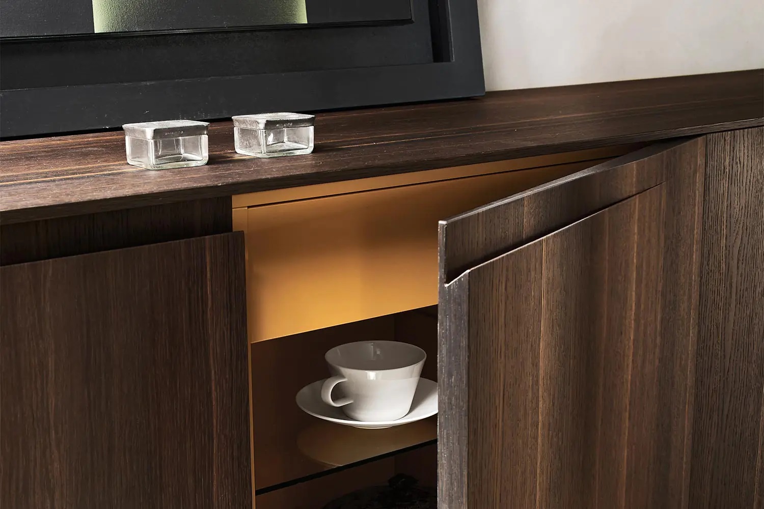 vela-sideboard-comp-13-03.jpg