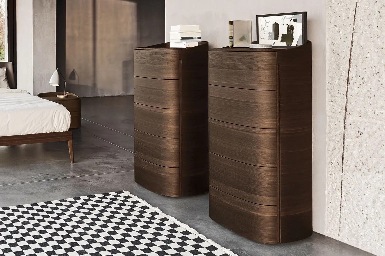 babila-chest-01-new.jpg