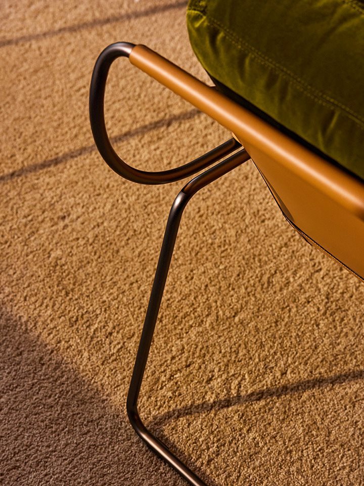 zanotta_maggiolina_chaise_longue_preview2.jpg