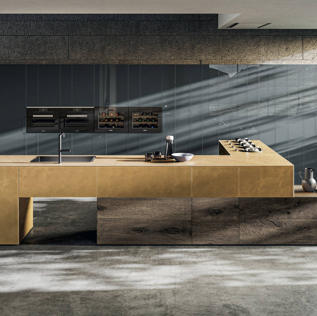 custom-wooden-and-xglass-metal-glass-island-kitchen-or-36e8-metal-xglass-kitchen-or-lago.jpg
