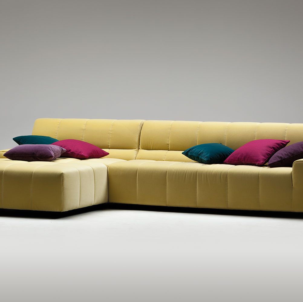 bric-sectional-with-chaise-06.jpg