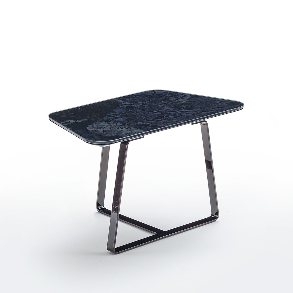 astratto-end-table-01.jpg