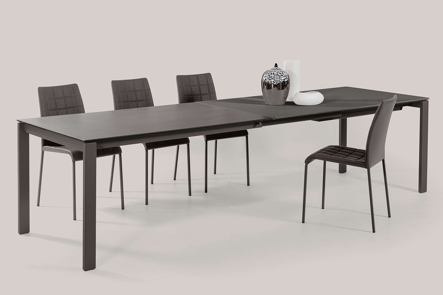 reid-extension-dining-table-01.jpg